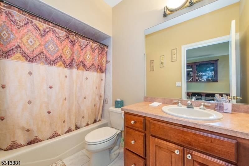 Mendham Lake Estates - Residential