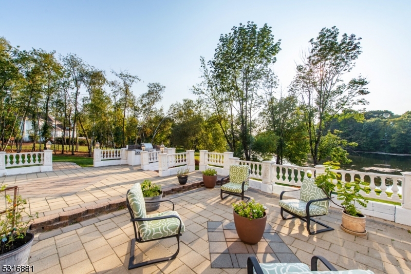 Mendham Lake Estates - Residential