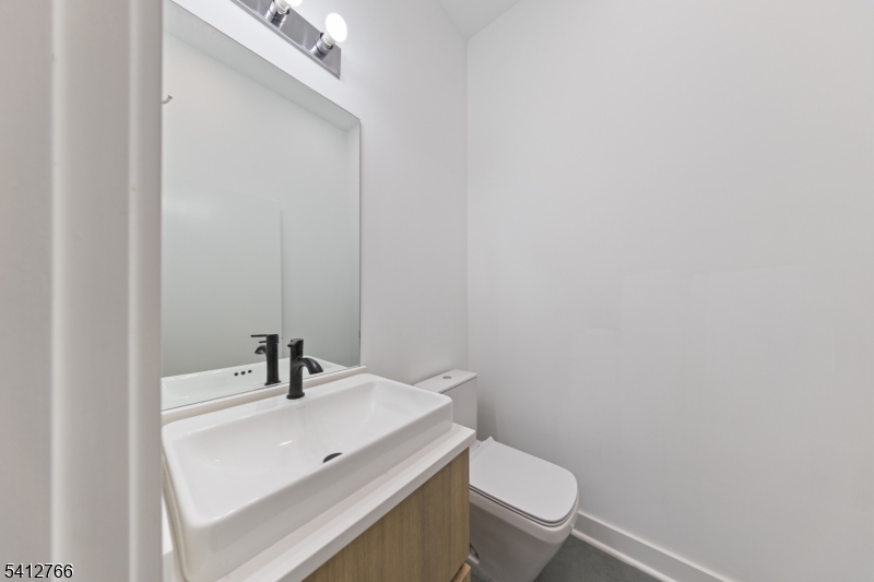 Riverfront Residences - Residential