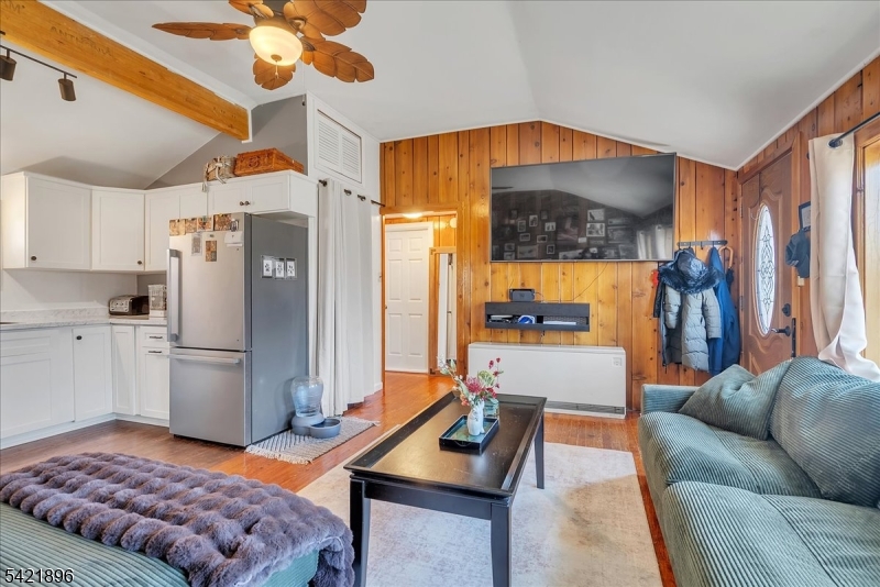 Highland Lakes - Residential