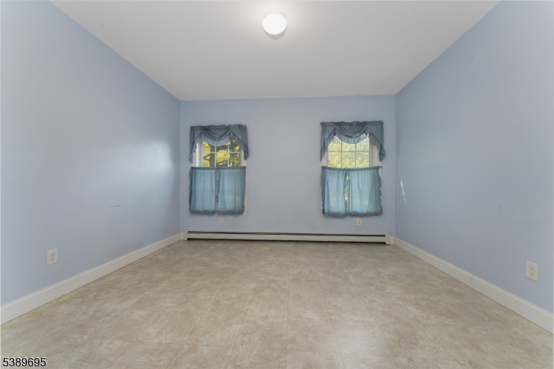 Glen Gardner - Residential