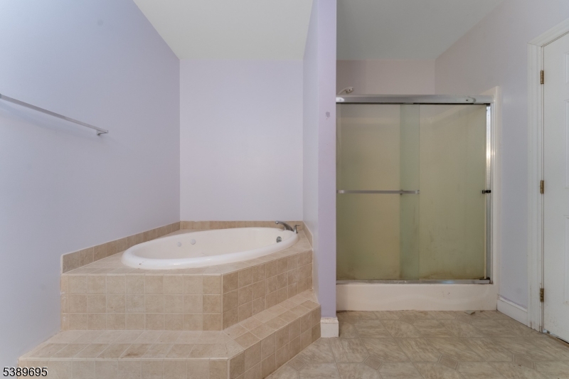 Glen Gardner - Residential