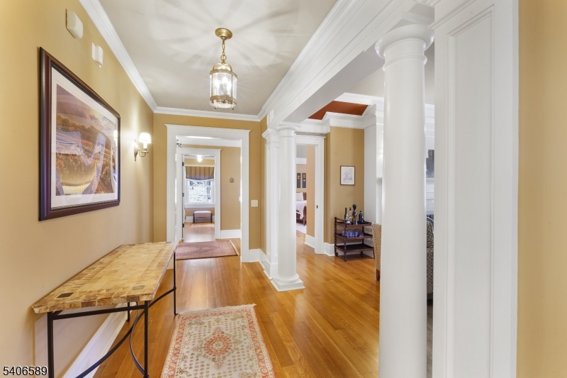 Roxiticus Valley/Far Hills - Residential