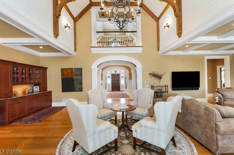 Roxiticus Valley/Far Hills - Residential