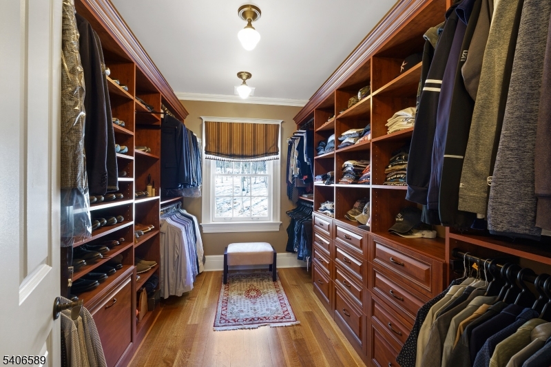 Roxiticus Valley/Far Hills - Residential