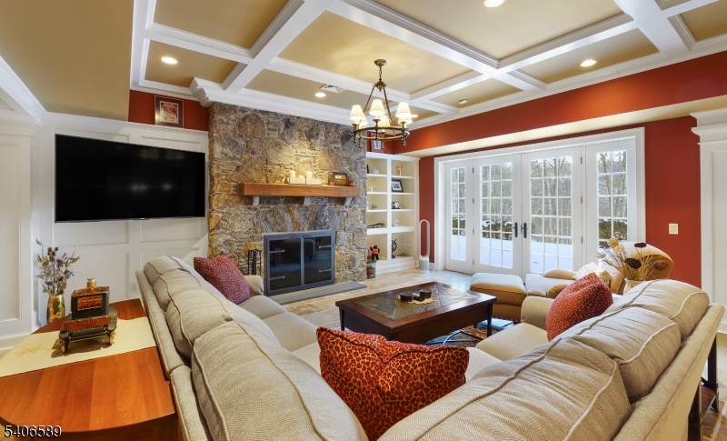 Roxiticus Valley/Far Hills - Residential