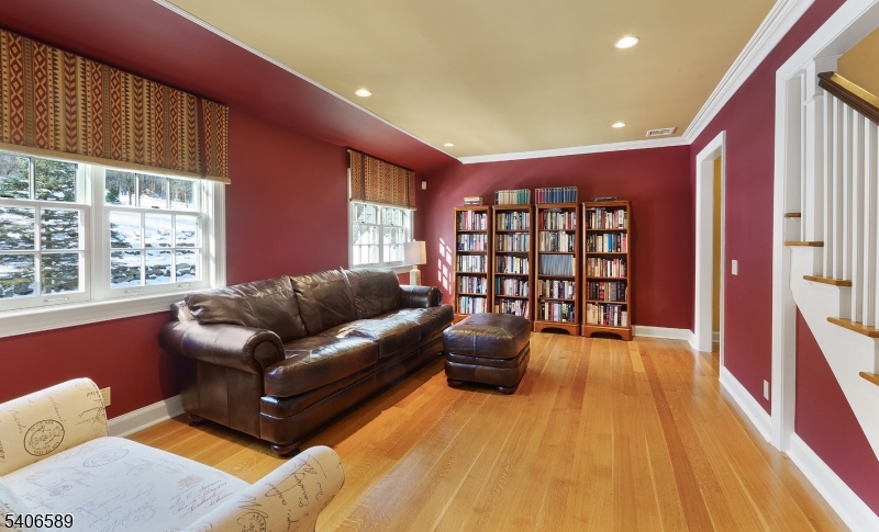 Roxiticus Valley/Far Hills - Residential