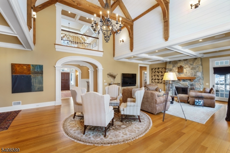 Roxiticus Valley/Far Hills - Residential