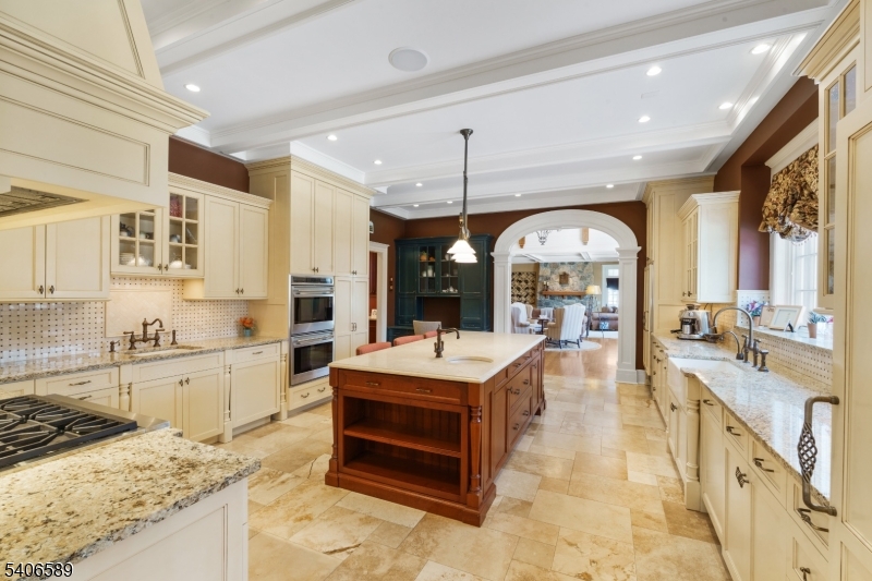 Roxiticus Valley/Far Hills - Residential