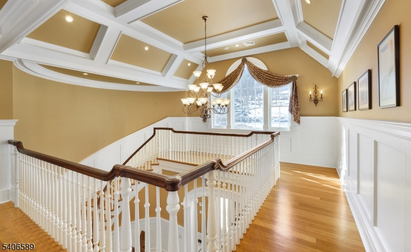 Roxiticus Valley/Far Hills - Residential