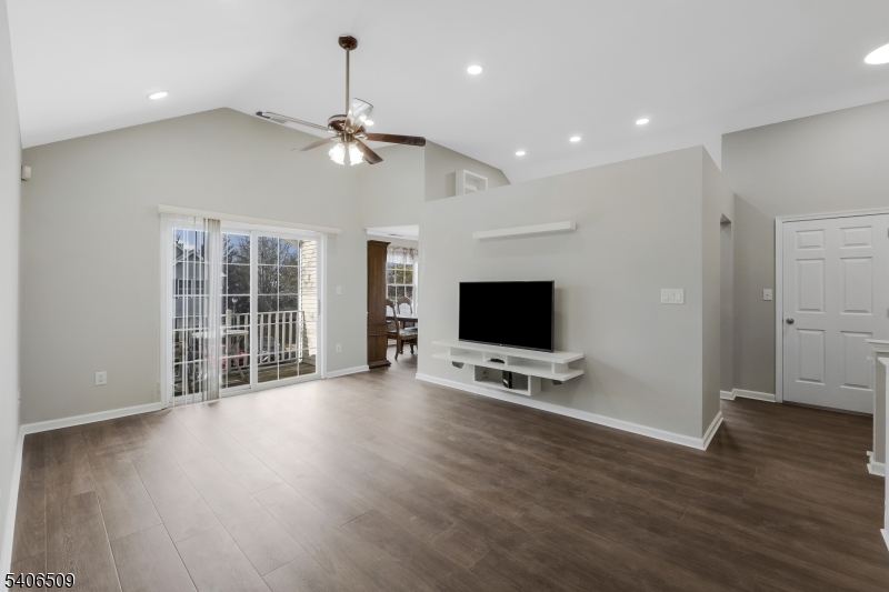 Stratton Meadows - Residential Lease