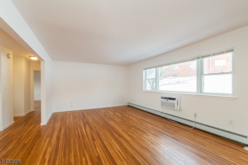 Mountain Club - Residential Lease