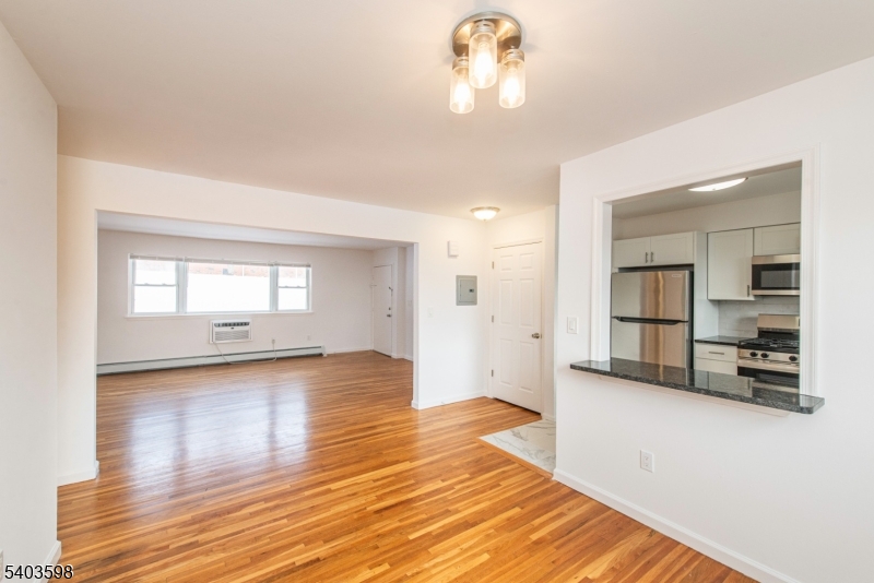 Mountain Club - Residential Lease