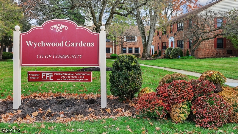 Wychwood Gardens - Residential