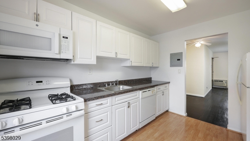 Wychwood Gardens - Residential