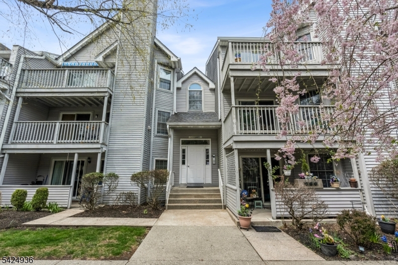 Garret Heights - Residential