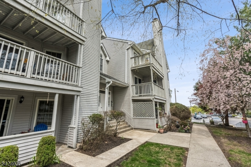 Garret Heights - Residential