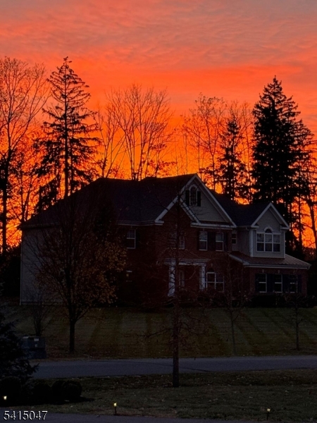 Pond Hill Estates - Residential Lease