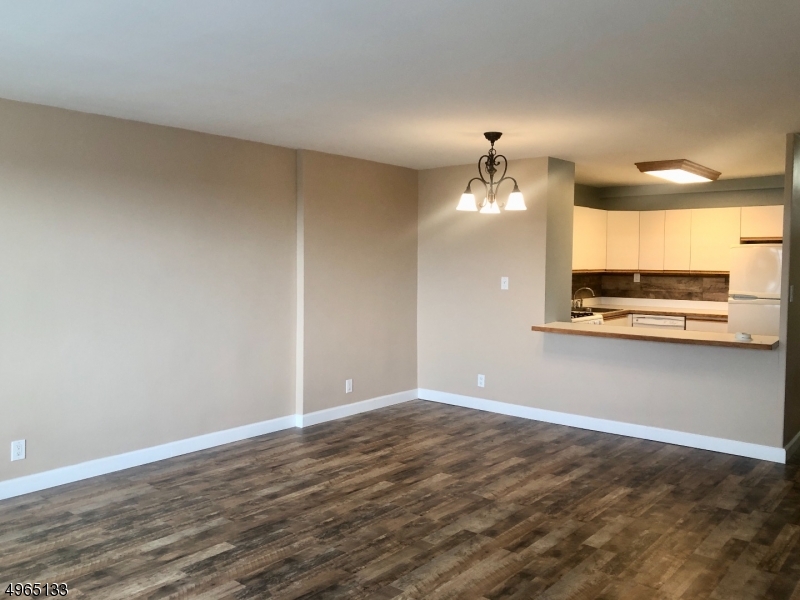 Carlton Towers - Residential