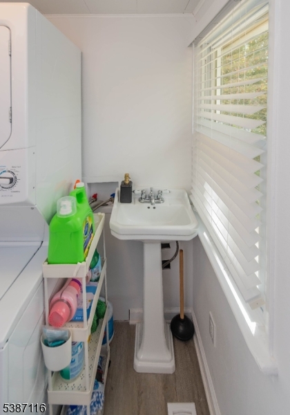 Crandon Lakes - Residential