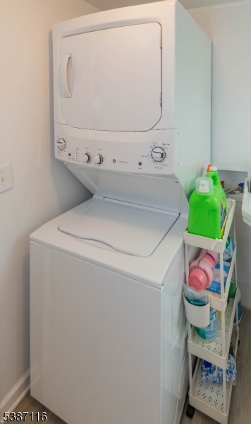 Crandon Lakes - Residential