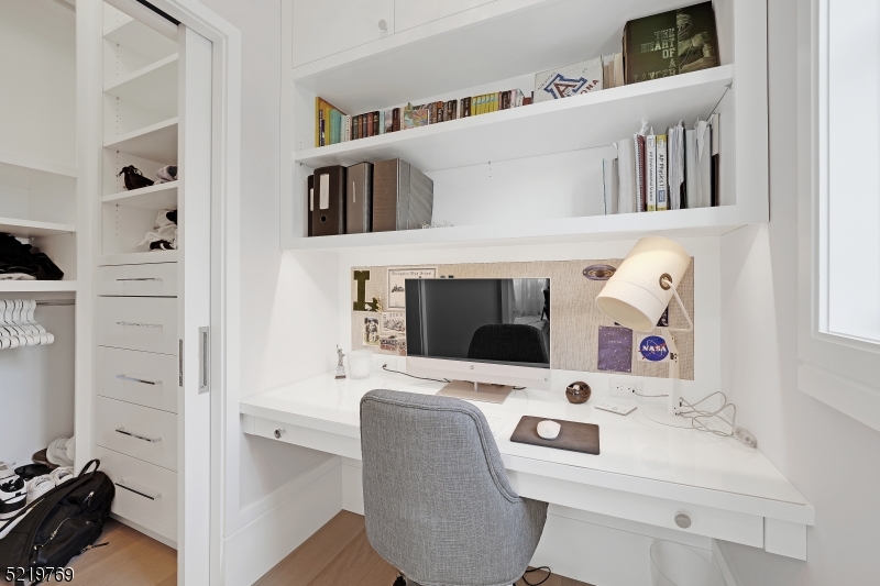 Bel Air - Residential