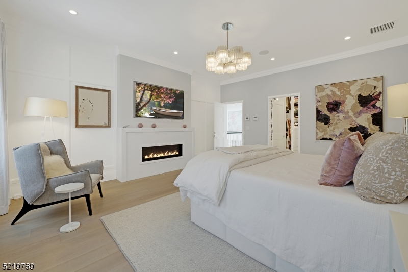 Bel Air - Residential