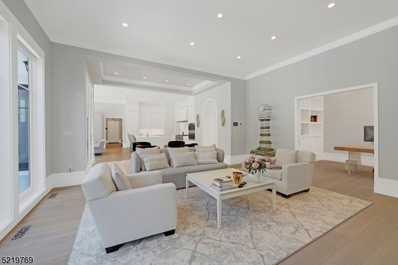 Bel Air - Residential