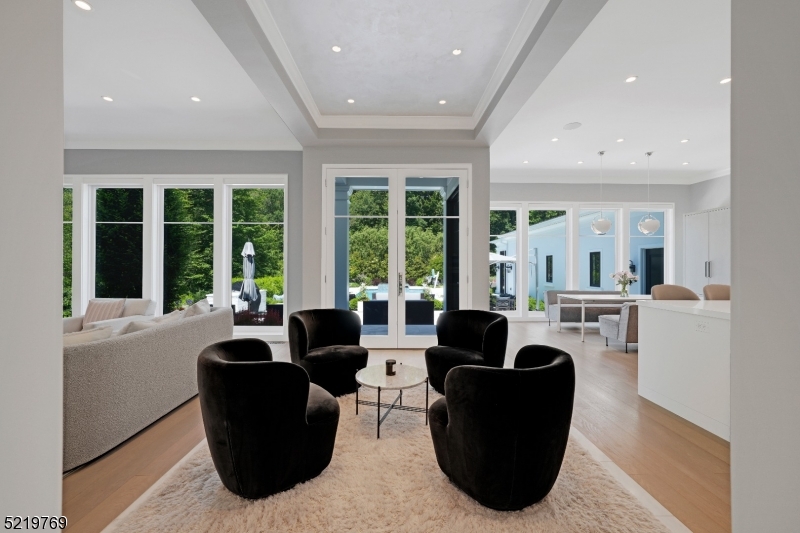 Bel Air - Residential