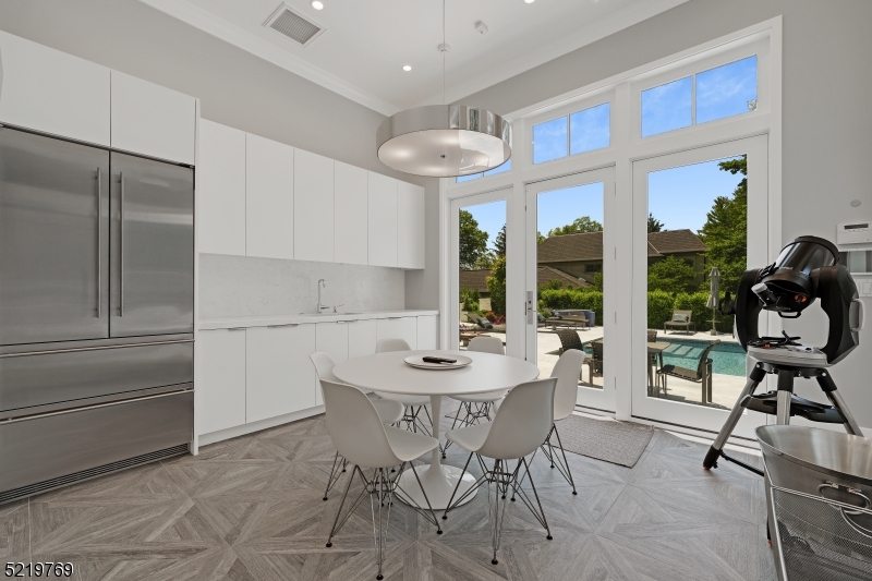 Bel Air - Residential