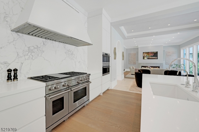 Bel Air - Residential