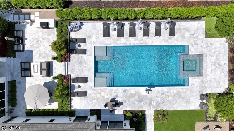 Bel Air - Residential