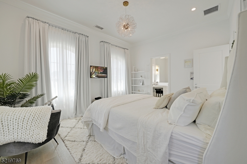 Bel Air - Residential