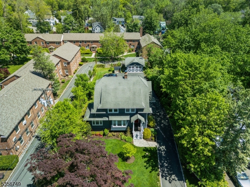 368 Main St