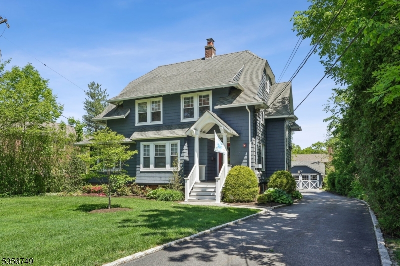 368 Main St