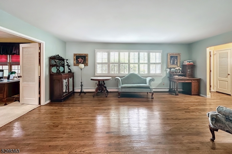 White Meadow Lake - Residential