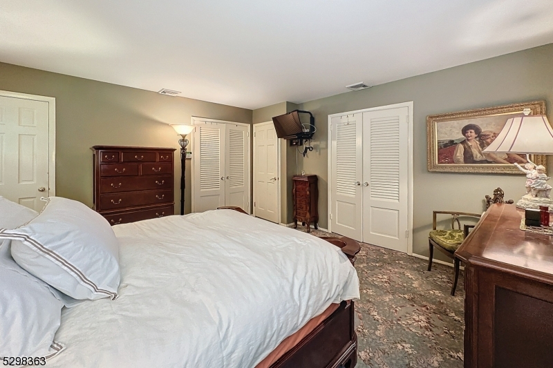 White Meadow Lake - Residential