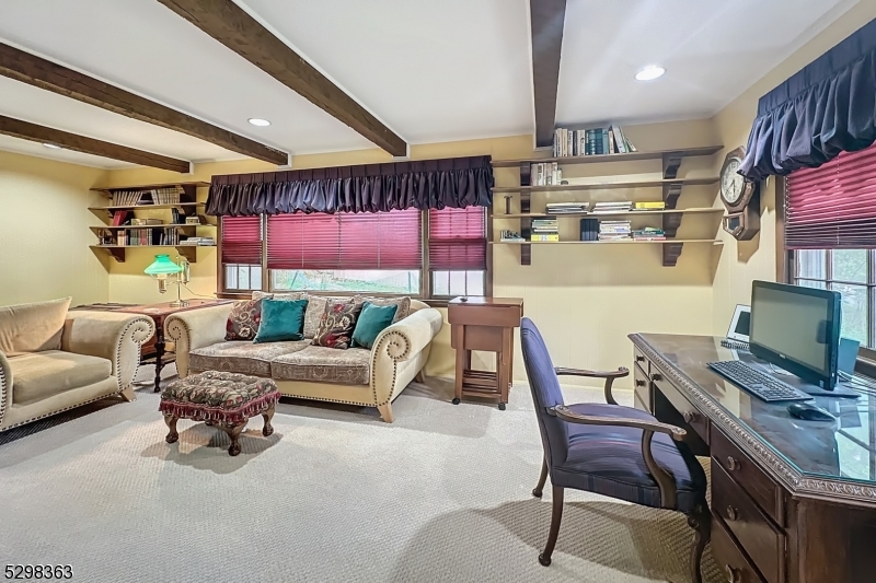 White Meadow Lake - Residential