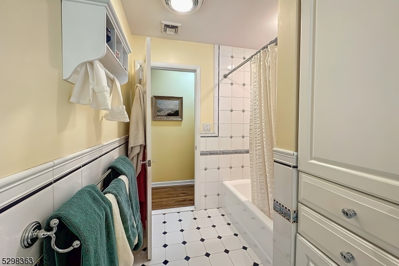 White Meadow Lake - Residential