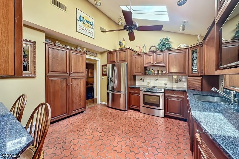 White Meadow Lake - Residential