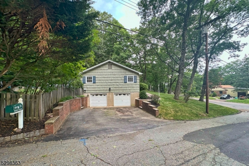 White Meadow Lake - Residential