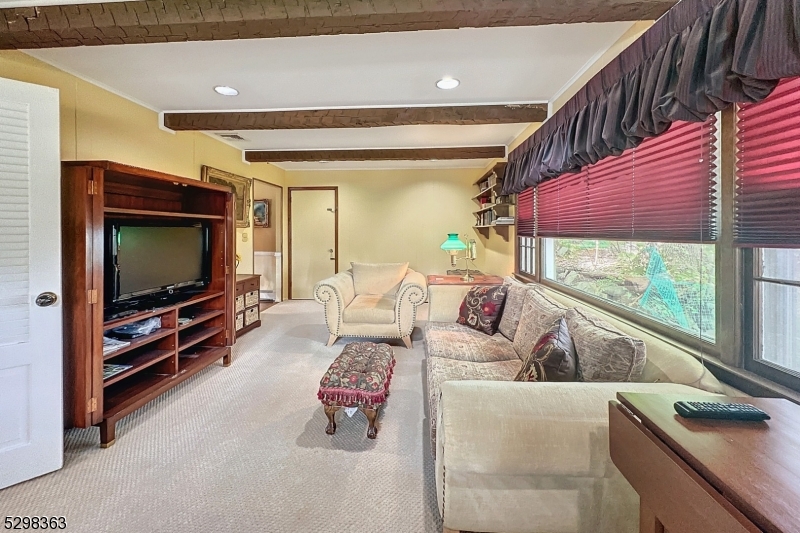 White Meadow Lake - Residential