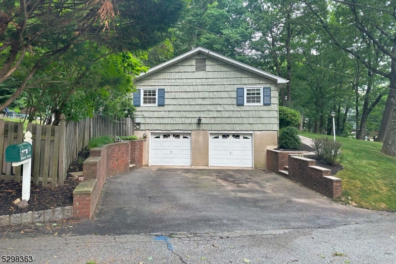 White Meadow Lake - Residential