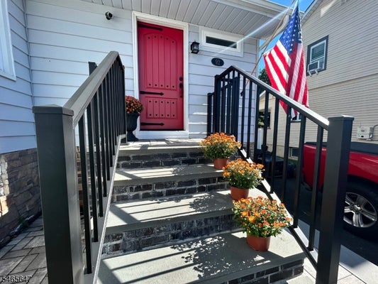 92 BRADFORD AVE, LITTLE FALLS, NJ 07424 - Image dd56d00cf5c8705f5ddeb5bc636c462a/909063163