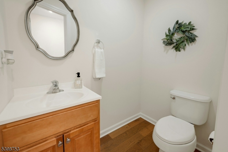 Clayton Square - Residential