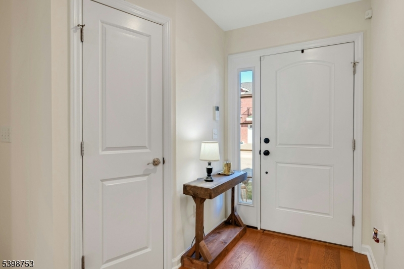 Clayton Square - Residential