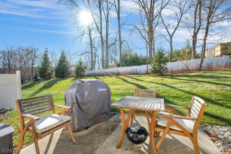 Clayton Square - Residential