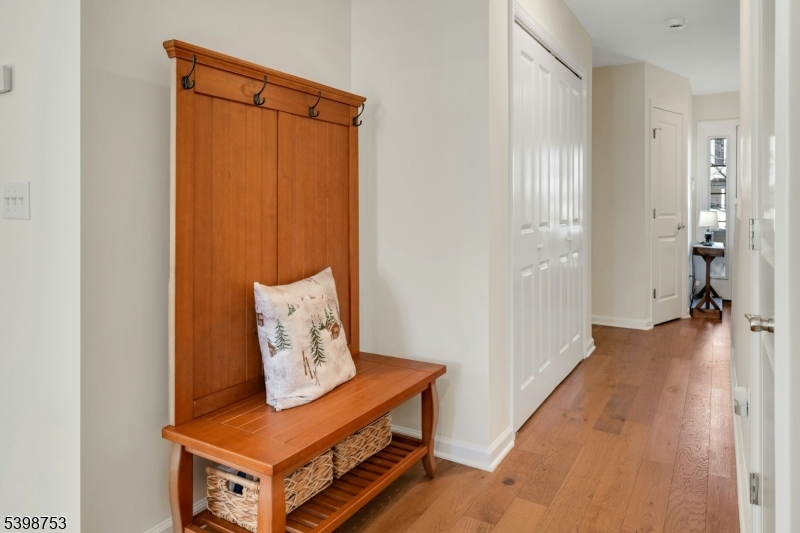 Clayton Square - Residential