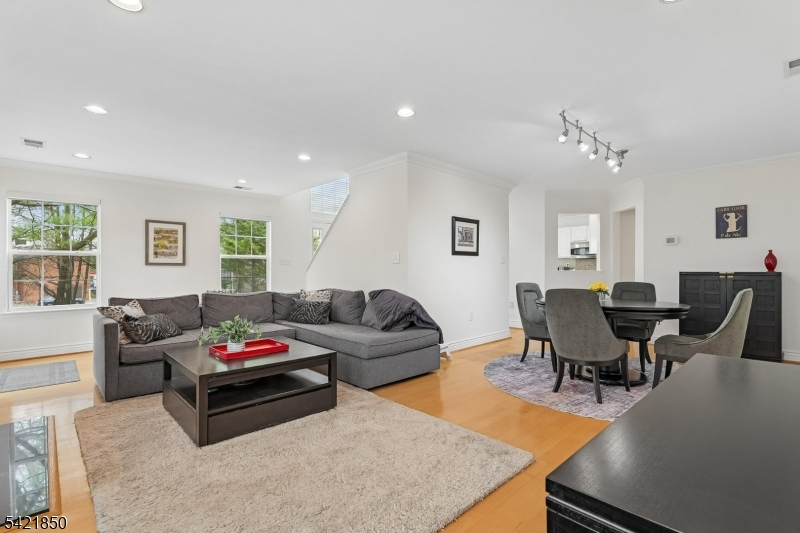 Eagle Ridge - Residential