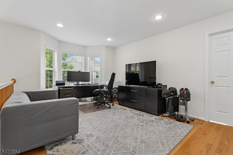 Eagle Ridge - Residential